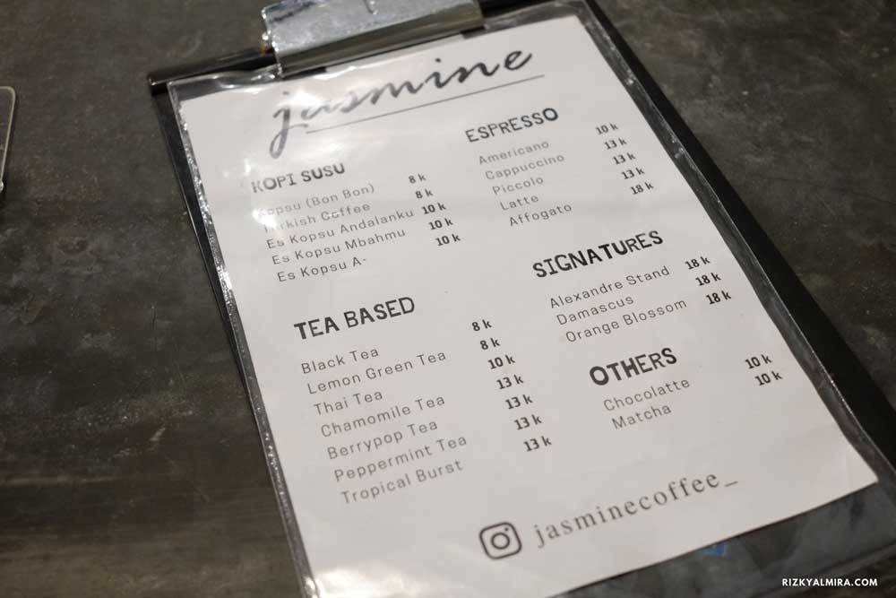 Jasmine Coffee and Space, Kedai di Tepi Kota Blitar