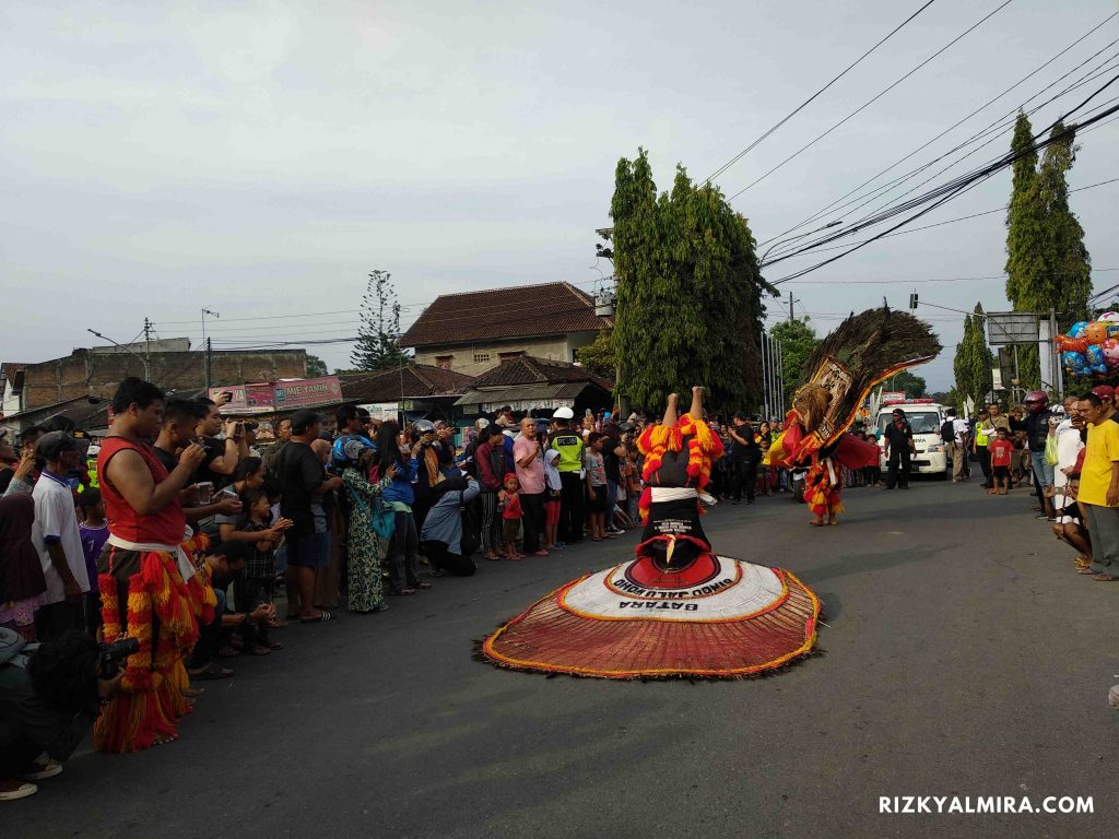 Perayaan Waisak di Borobudur. Dokumentasi pribadi Rizky Almira